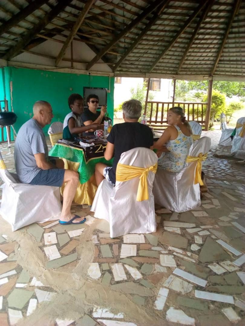 Abuesi Beach Resort Sekondi-Takoradi Luaran gambar
